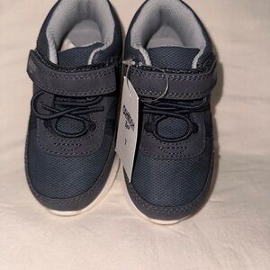 OshKosh B'gosh Blue Sneakers Modern Design